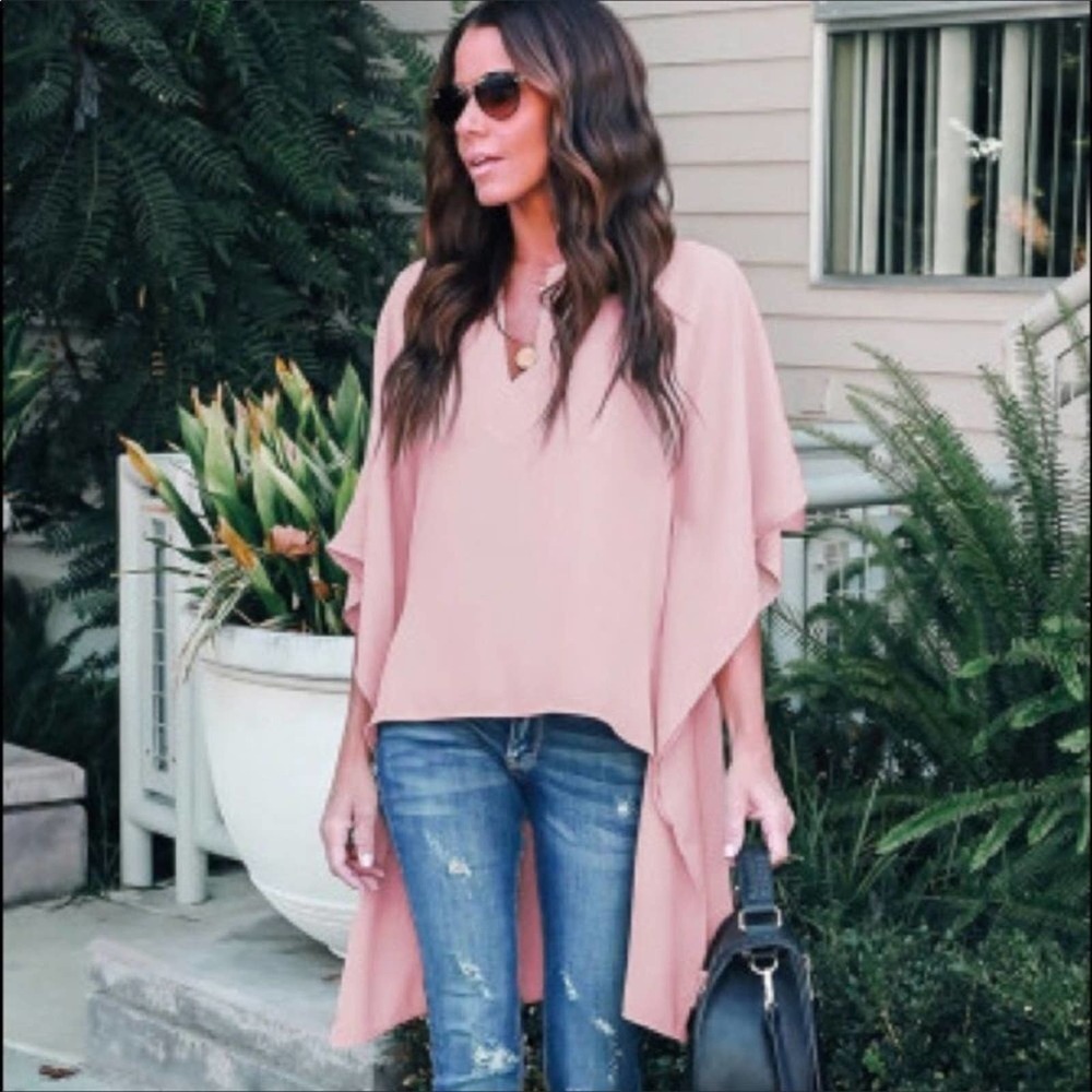 Worn only once! Hi-Low Kimono Top. Pink. Relaxed, flowing fit - Medium